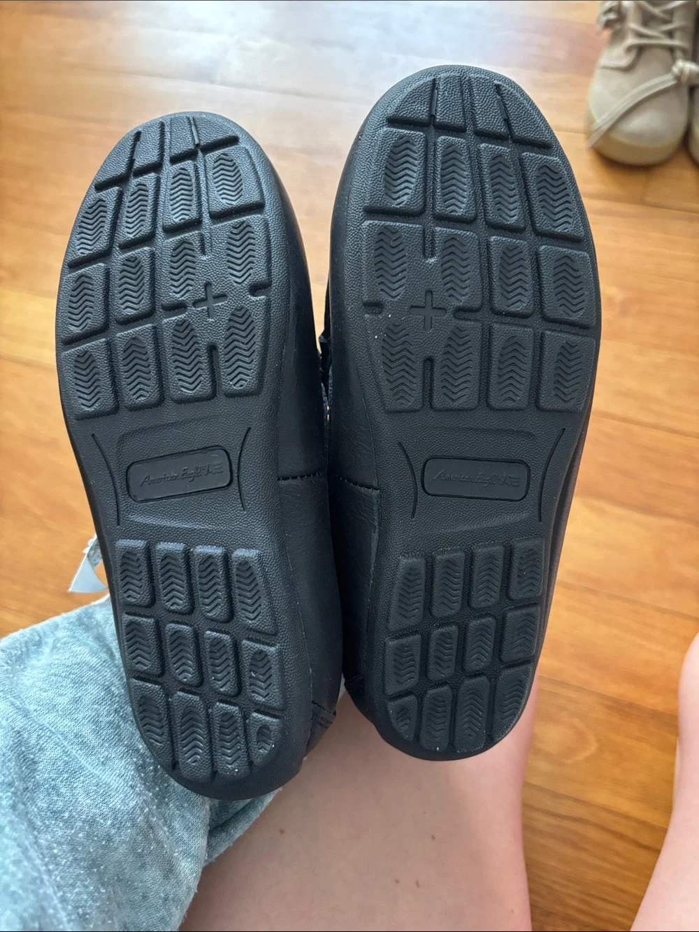 NWT American Eagle Outfitters Kids Black Slip-On Moccasin Loafers